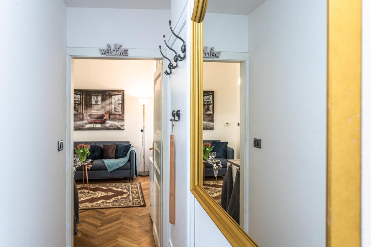 Tynska Ulicka Apartment Prague Luaran gambar